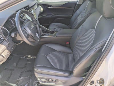 2019 Toyota Camry SE Auto (Natl)