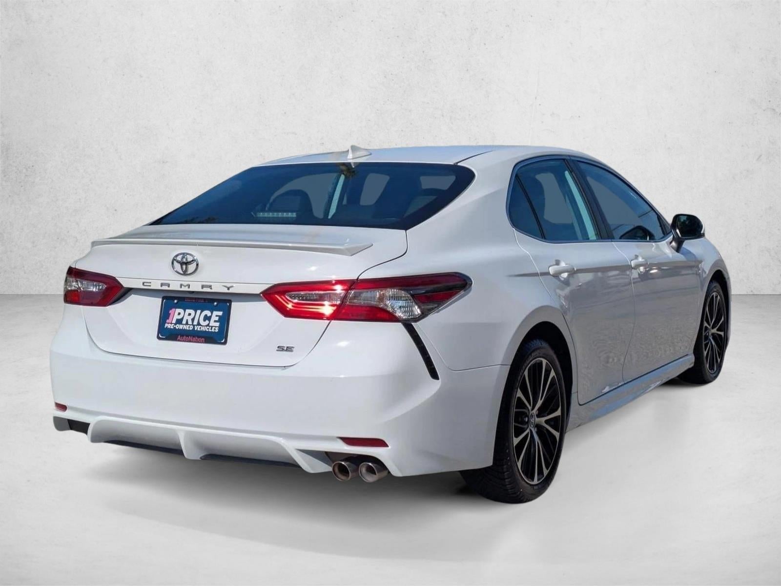 2019 Toyota Camry SE Auto (Natl)