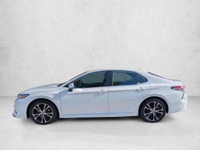 2019 Toyota Camry SE Auto (Natl)