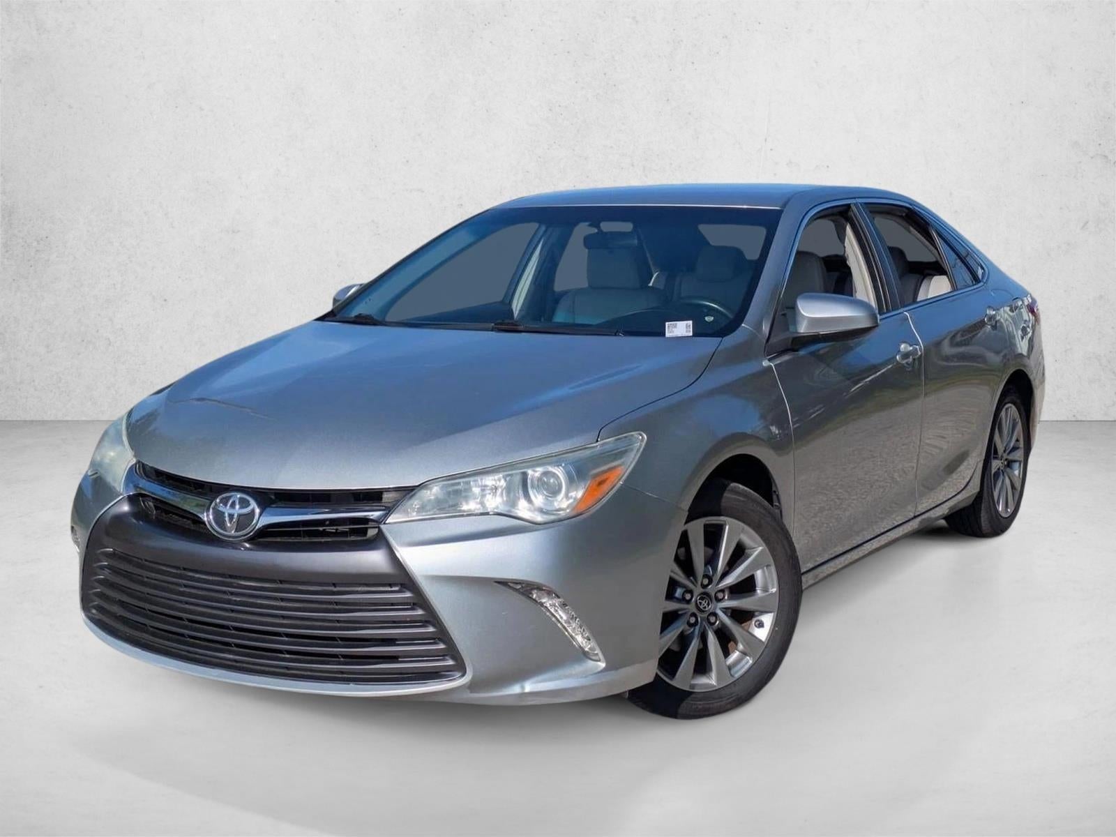 2016 Toyota Camry 4dr Sdn I4 Auto XLE (SE)