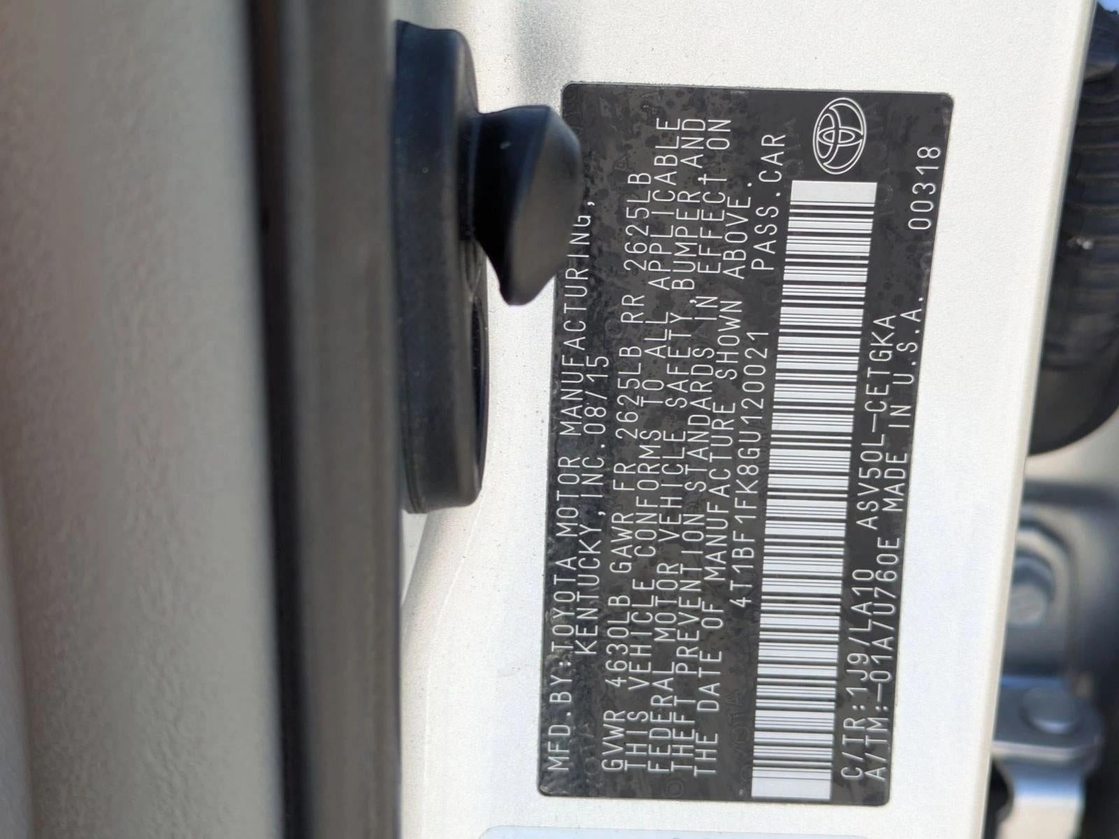 2016 Toyota Camry 4dr Sdn I4 Auto XLE (SE)