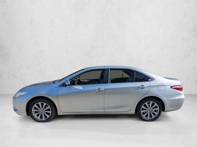 2016 Toyota Camry 4dr Sdn I4 Auto XLE (SE)