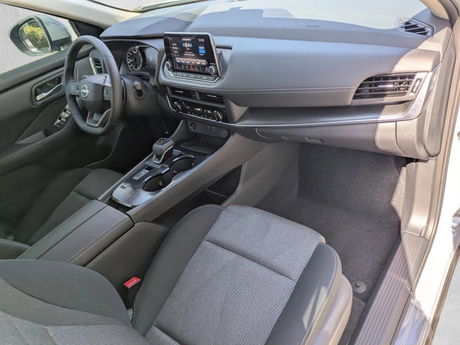 2026 Nissan Rogue FWD SV *Ltd Avail*