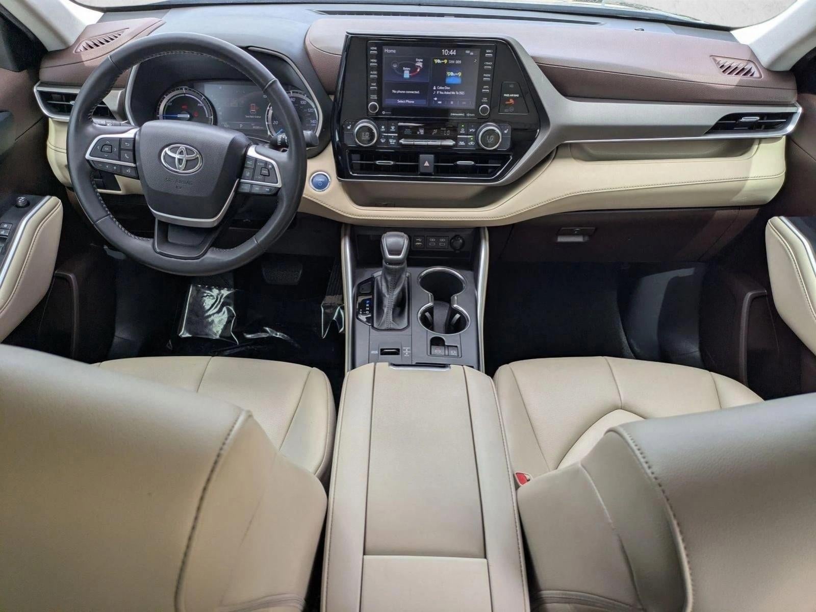 2022 Toyota Highlander Hybrid XLE FWD (Natl)