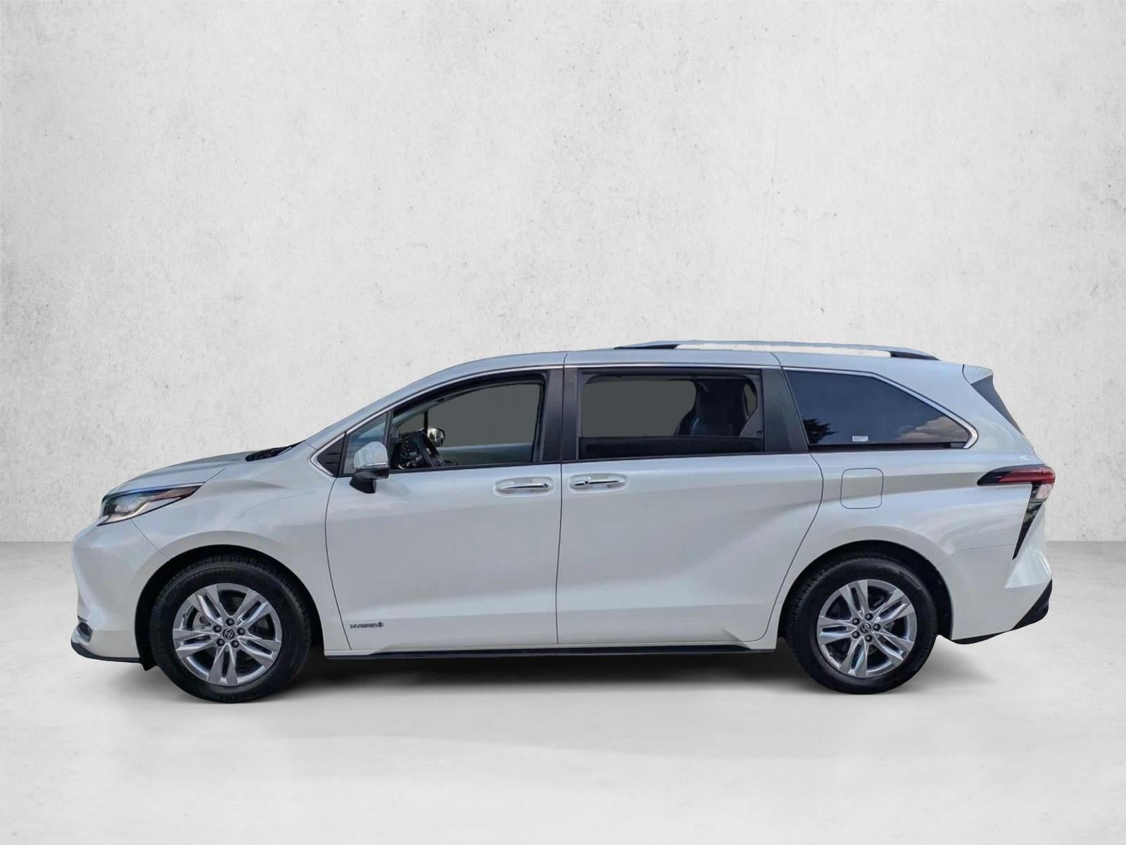 2021 Toyota Sienna Limited FWD 7-Passenger (GS)