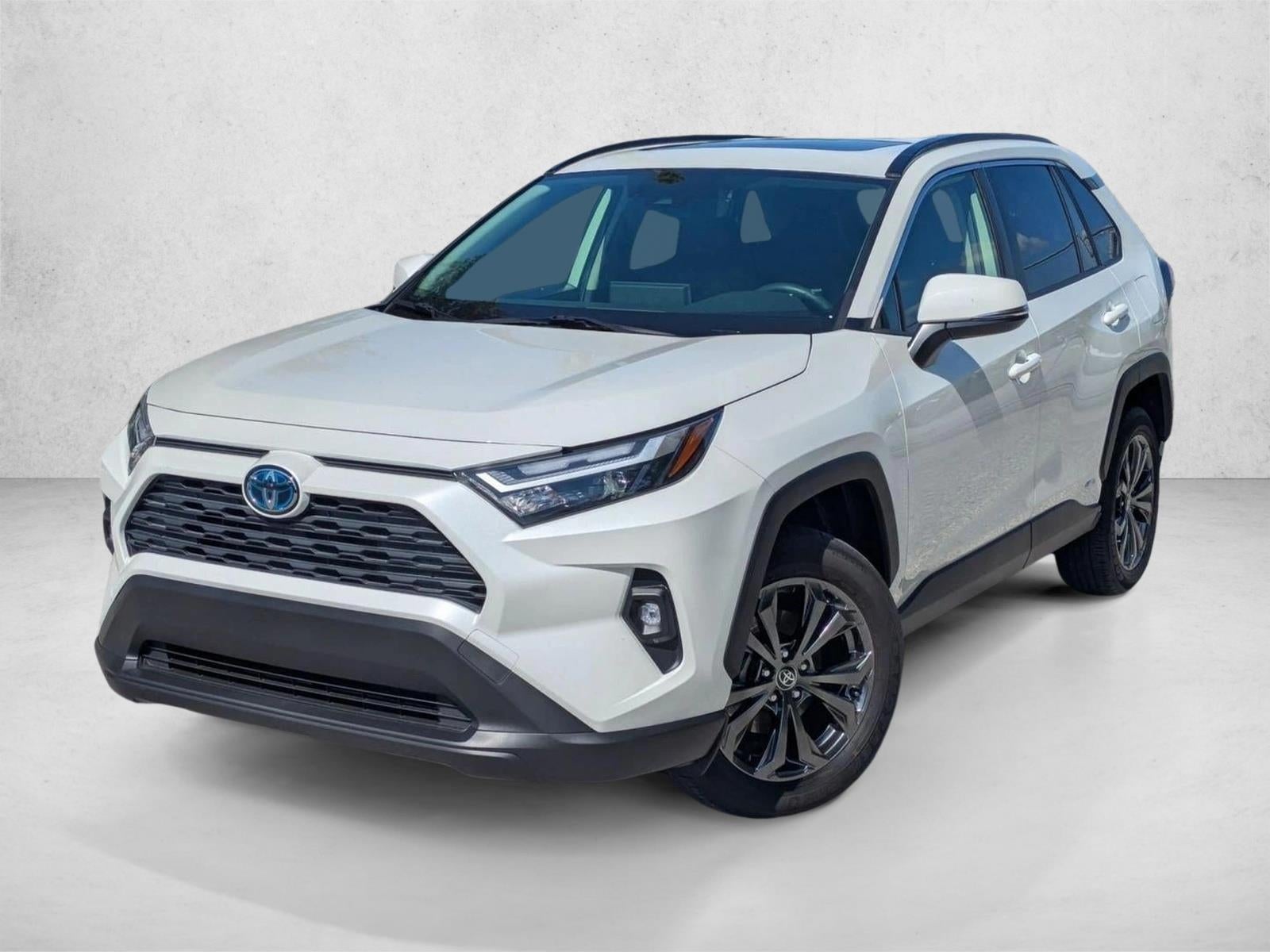 2022 Toyota RAV4 Hybrid XLE Premium AWD (Natl)