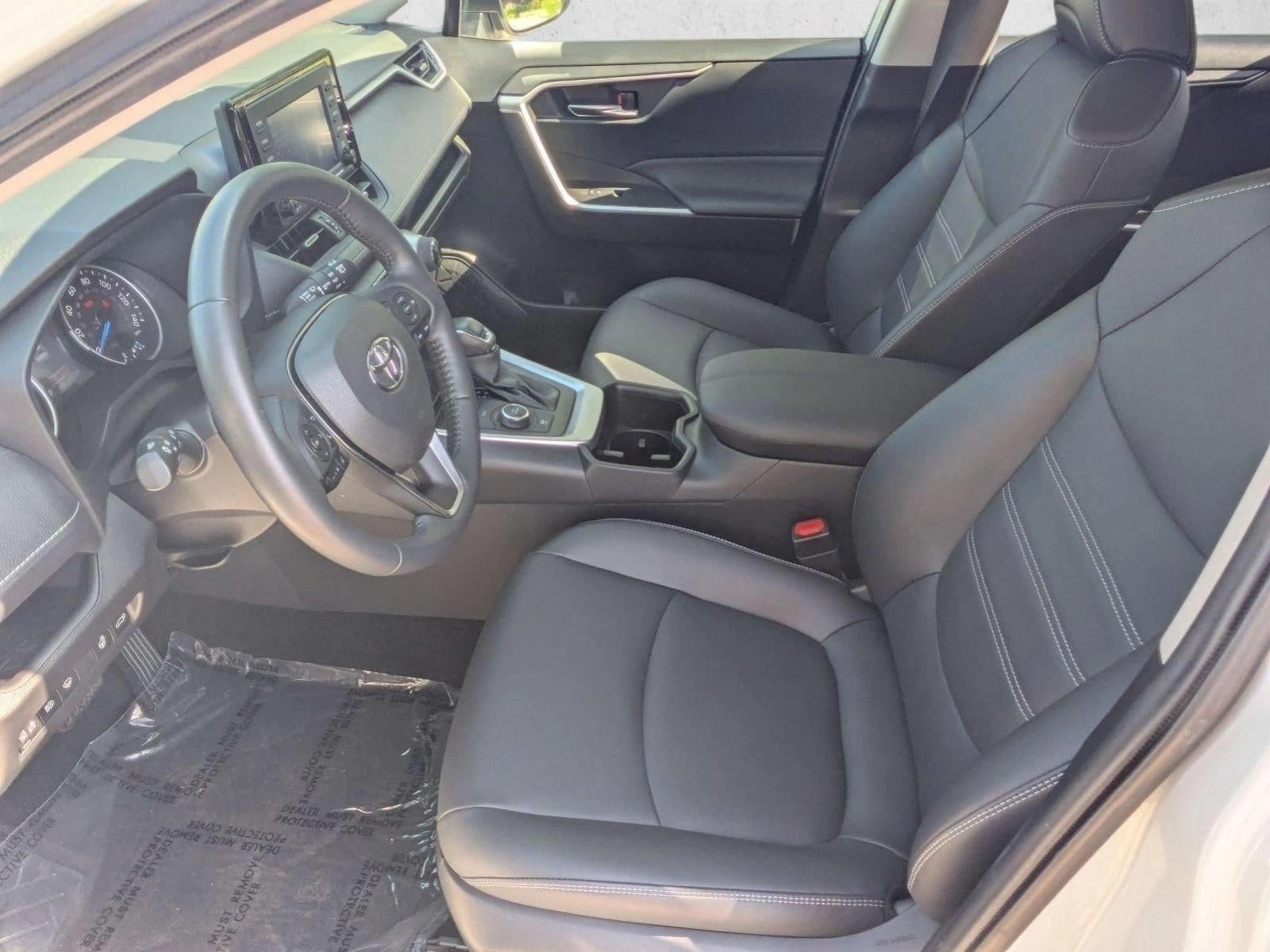 2022 Toyota RAV4 Hybrid XLE Premium AWD (Natl)
