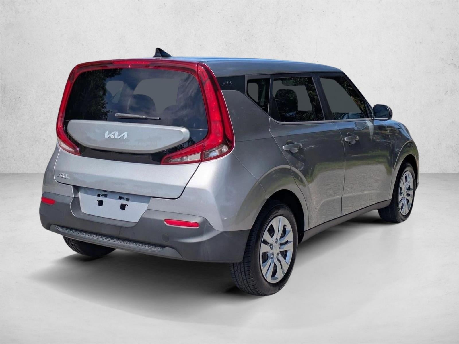 2022 Kia Soul LX IVT