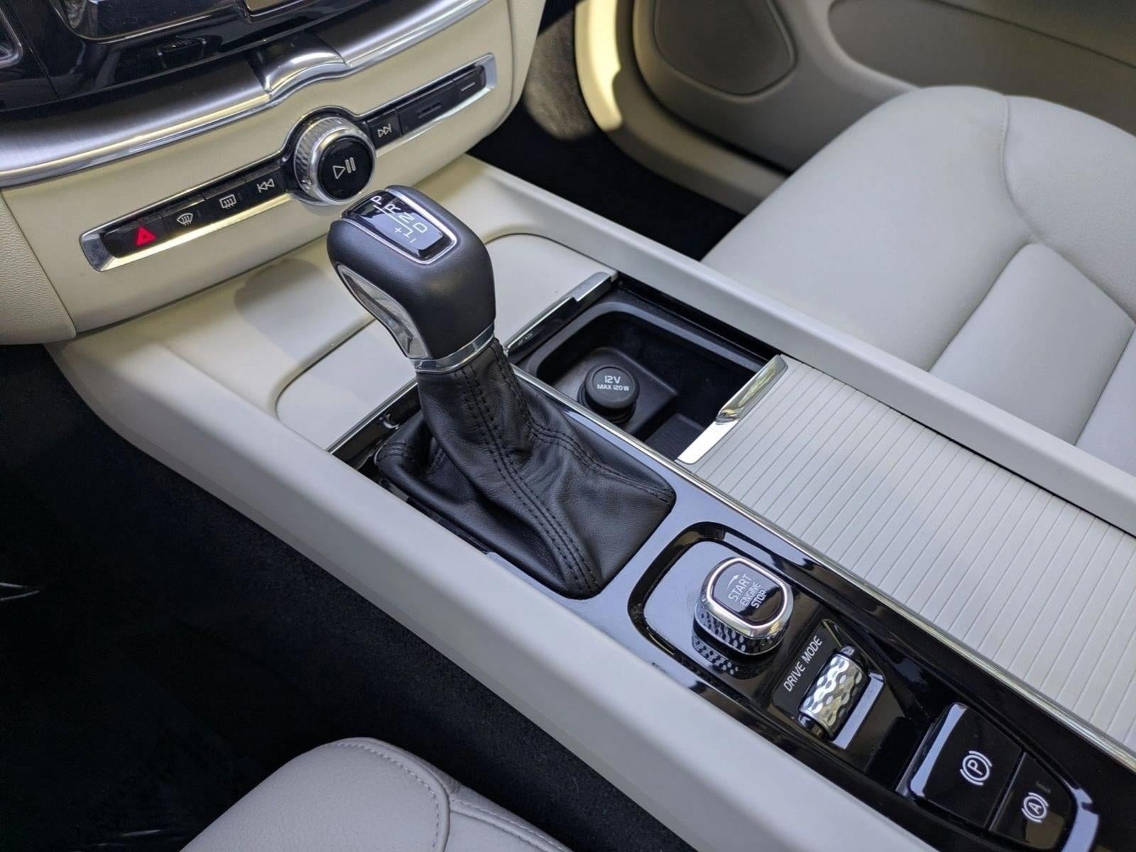 2019 Volvo XC60 T5 FWD Momentum