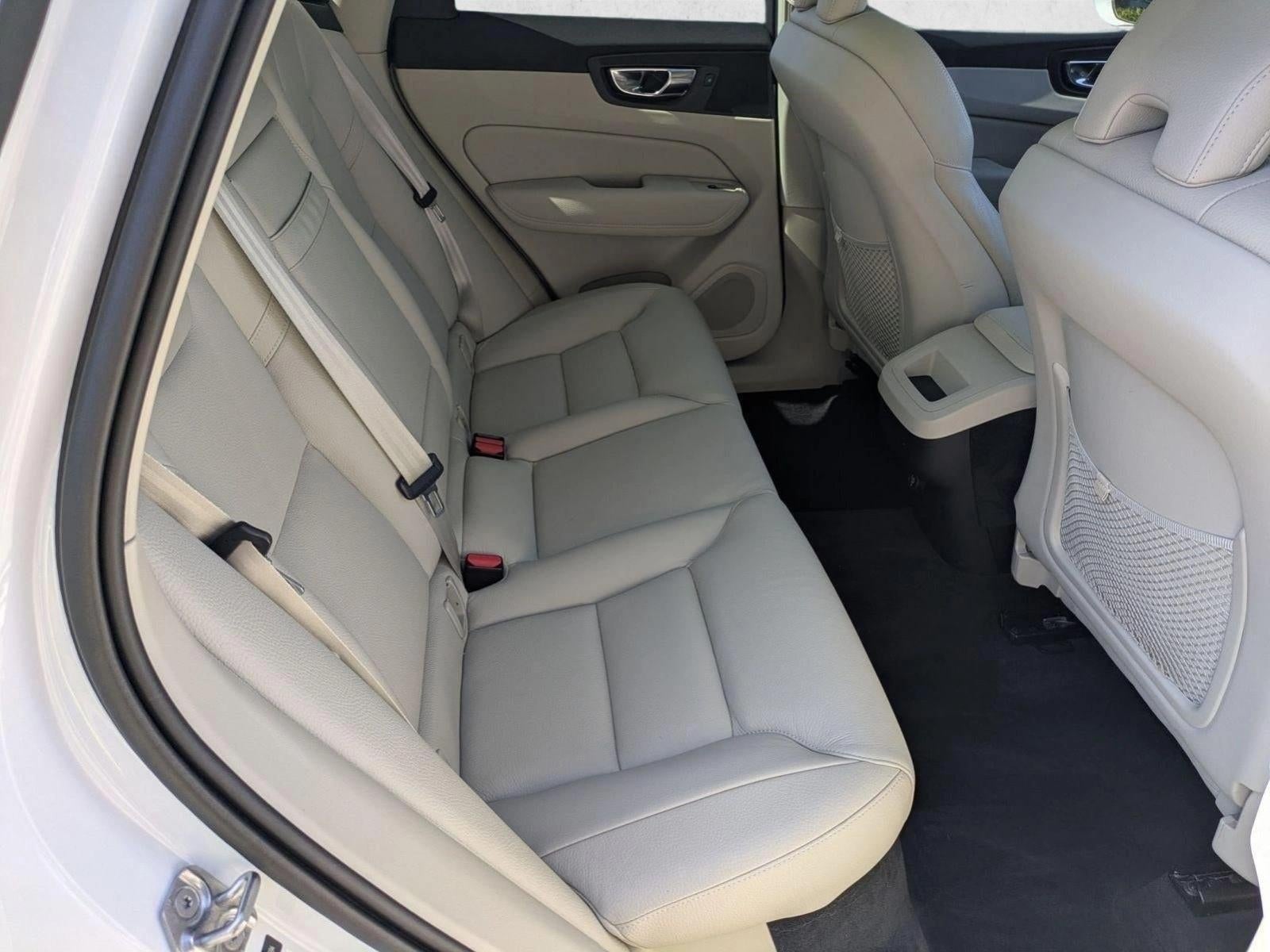 2019 Volvo XC60 T5 FWD Momentum