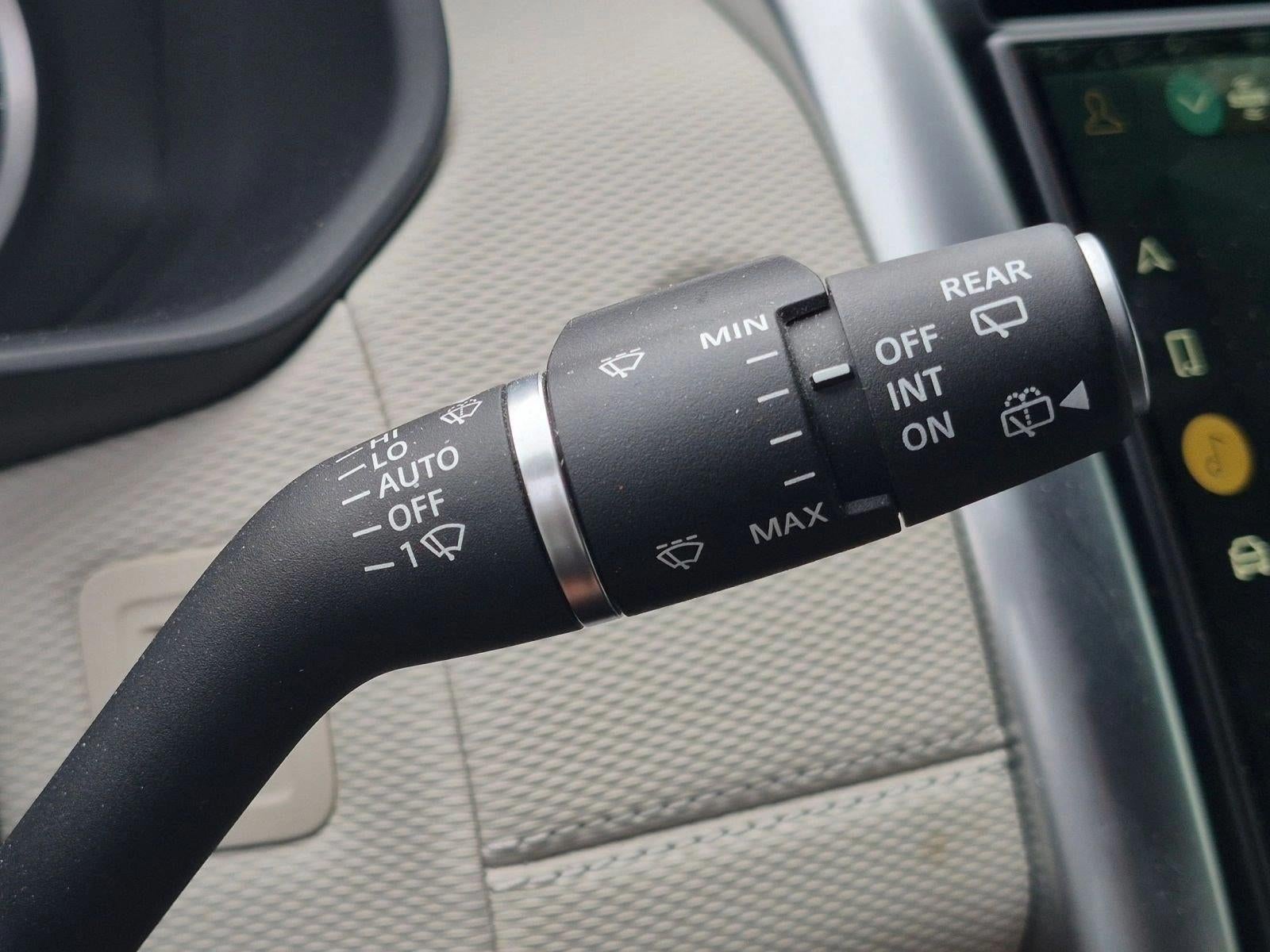 2023 Land Rover Discovery P360 HSE R-Dynamic