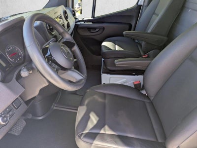 2025 Mercedes-Benz Sprinter Cargo Van 2500 Standard Roof I4 Diesel 144" RWD