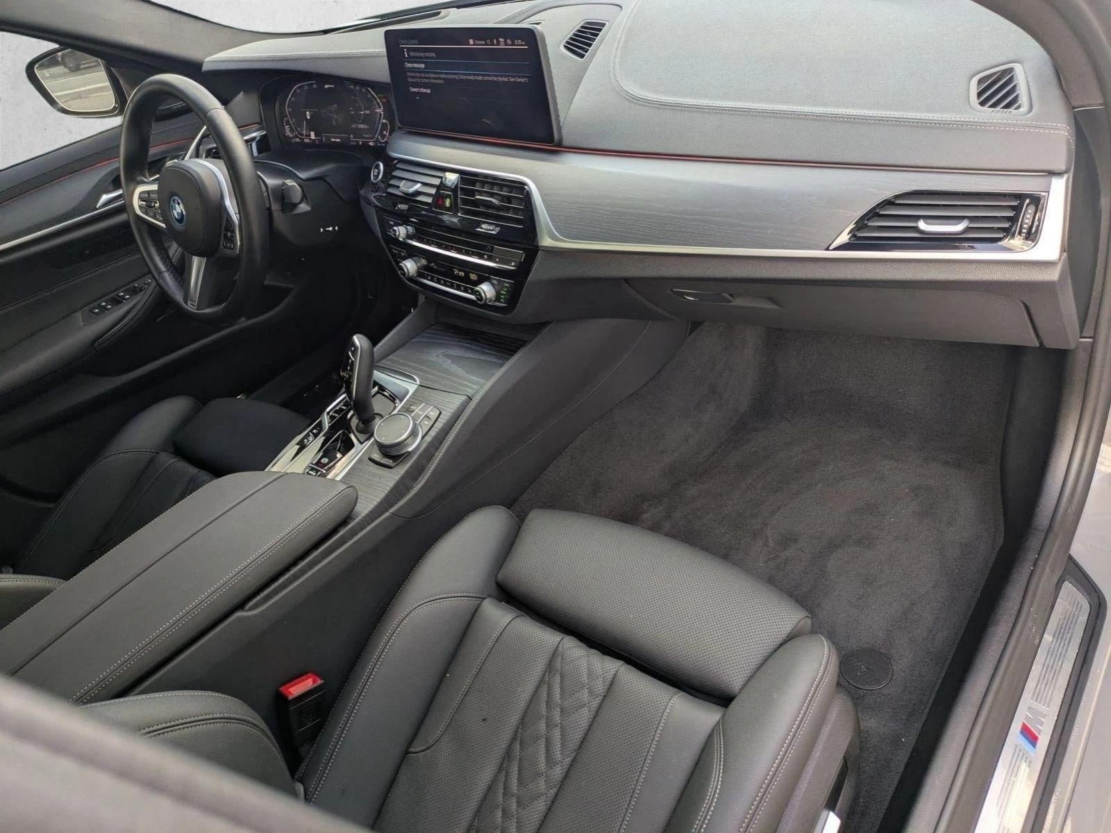 2022 BMW 530e Plug-In Hybrid