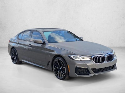 2022 BMW 530e Plug-In Hybrid