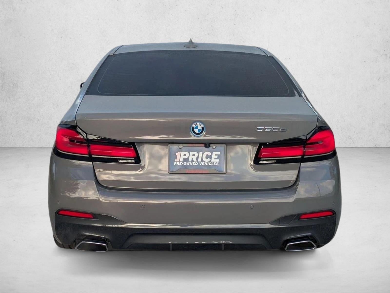 2022 BMW 530e Plug-In Hybrid