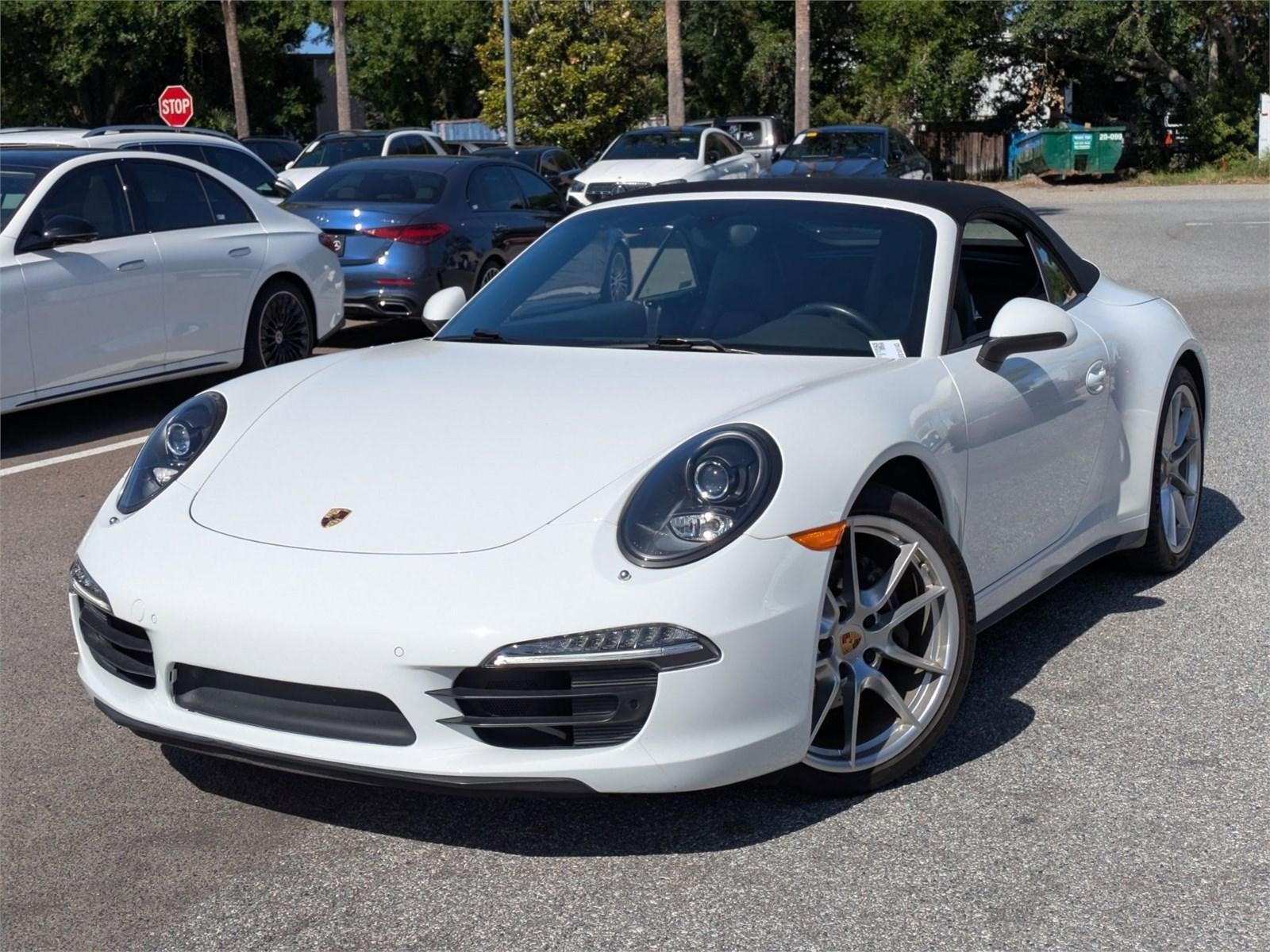 2015 Porsche 911 2dr Cabriolet Carrera 4