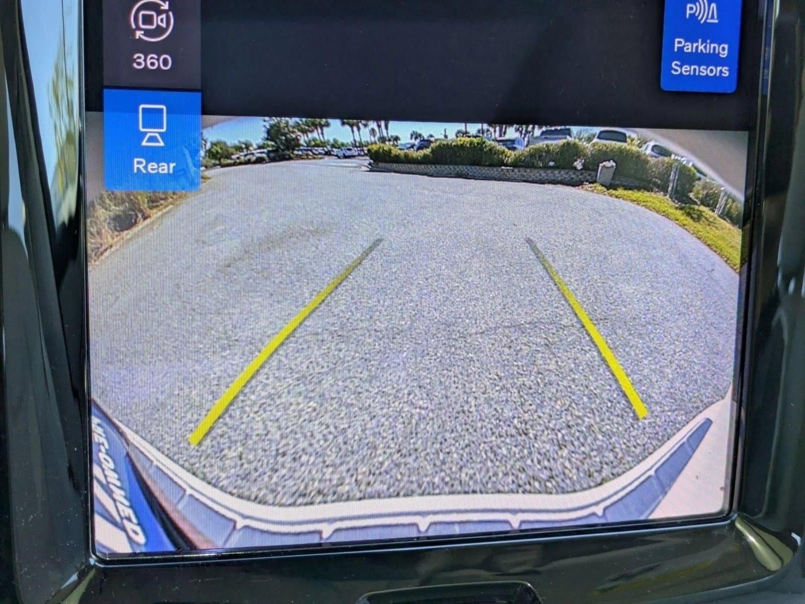 2022 Volvo XC60 Recharge Plug-In Hybrid T8 eAWD PHEV Inscription