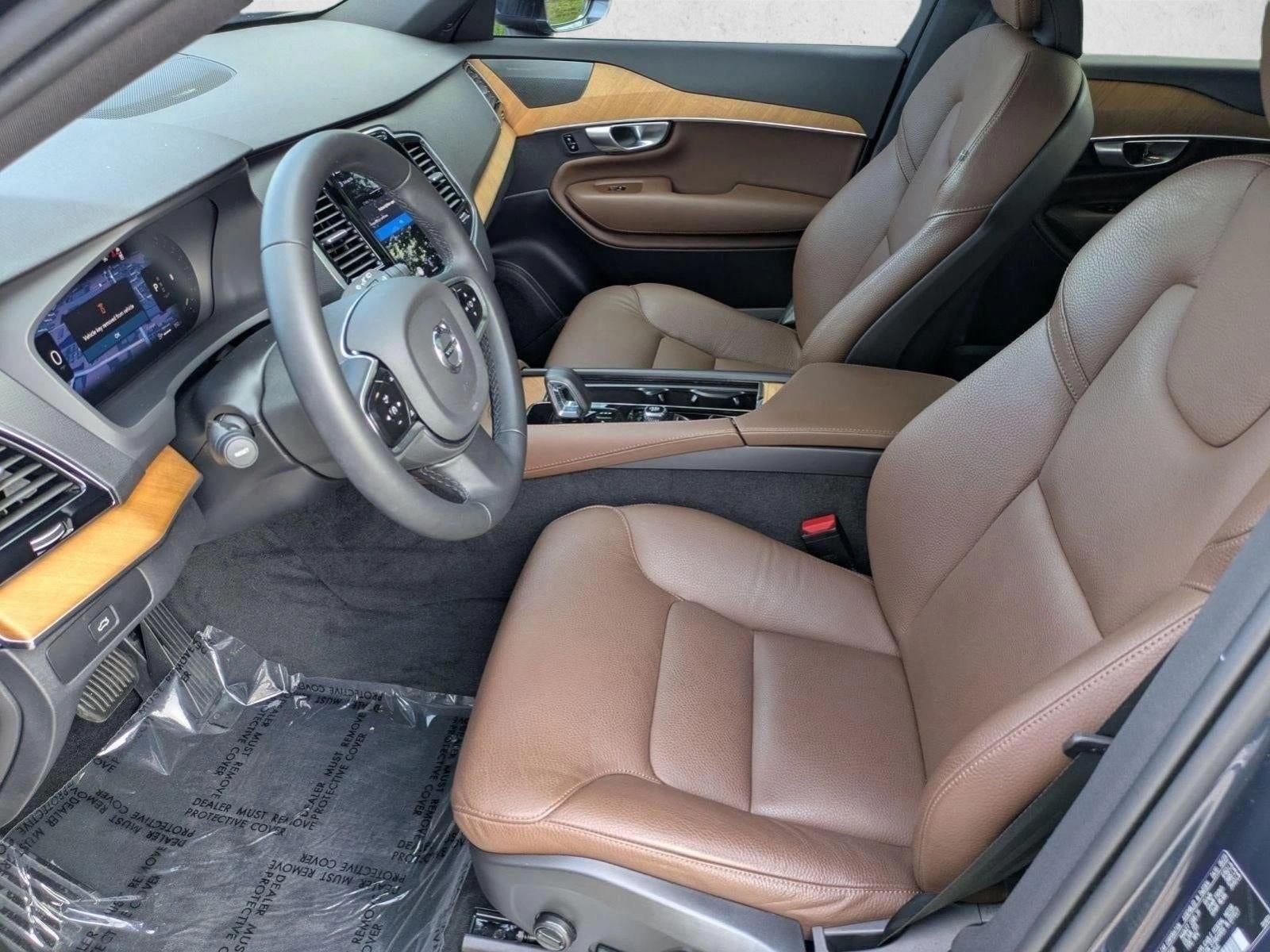 2024 Volvo XC90 B5 AWD Plus Bright Theme 7P