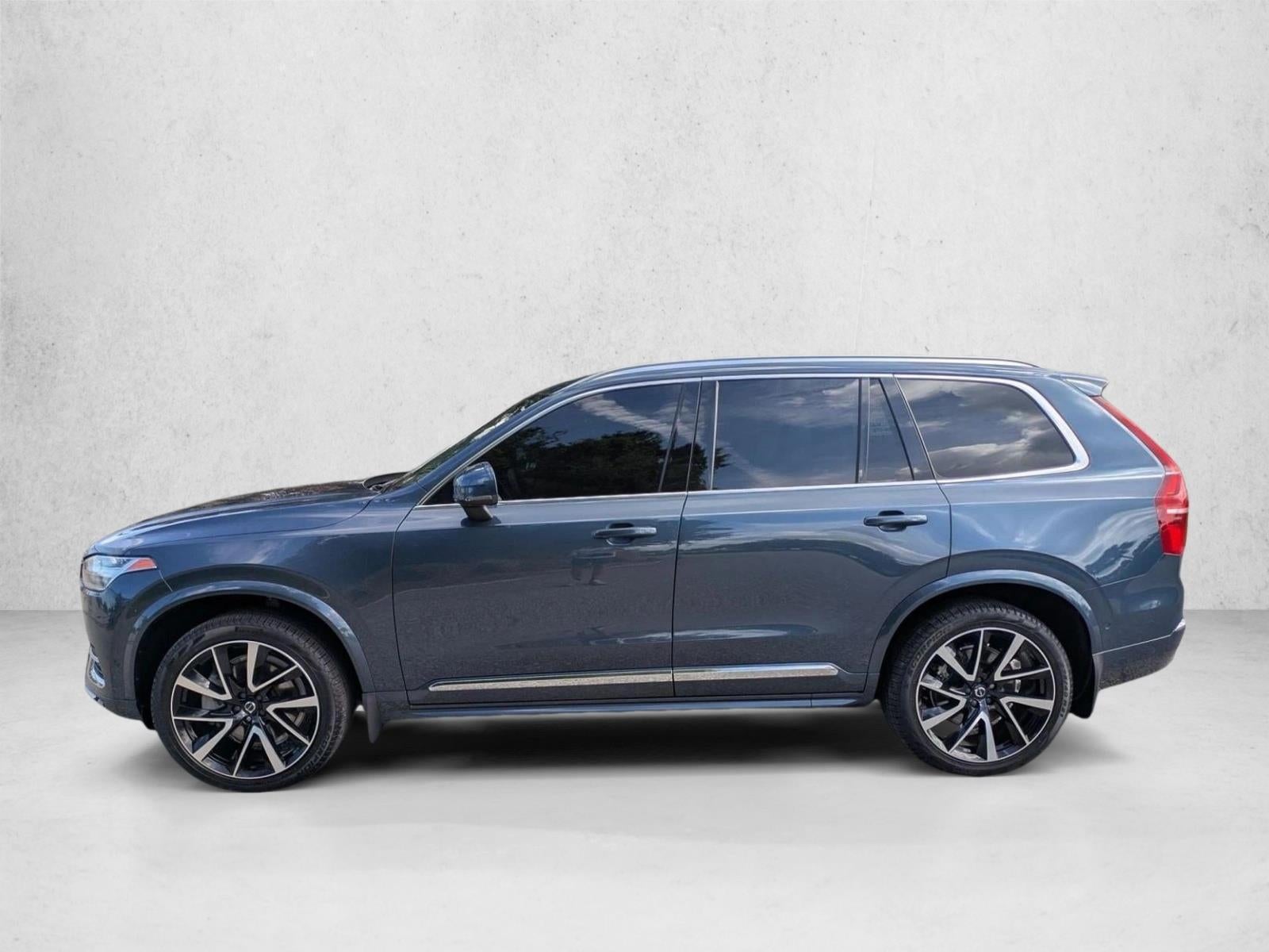 2024 Volvo XC90 B5 AWD Plus Bright Theme 7P