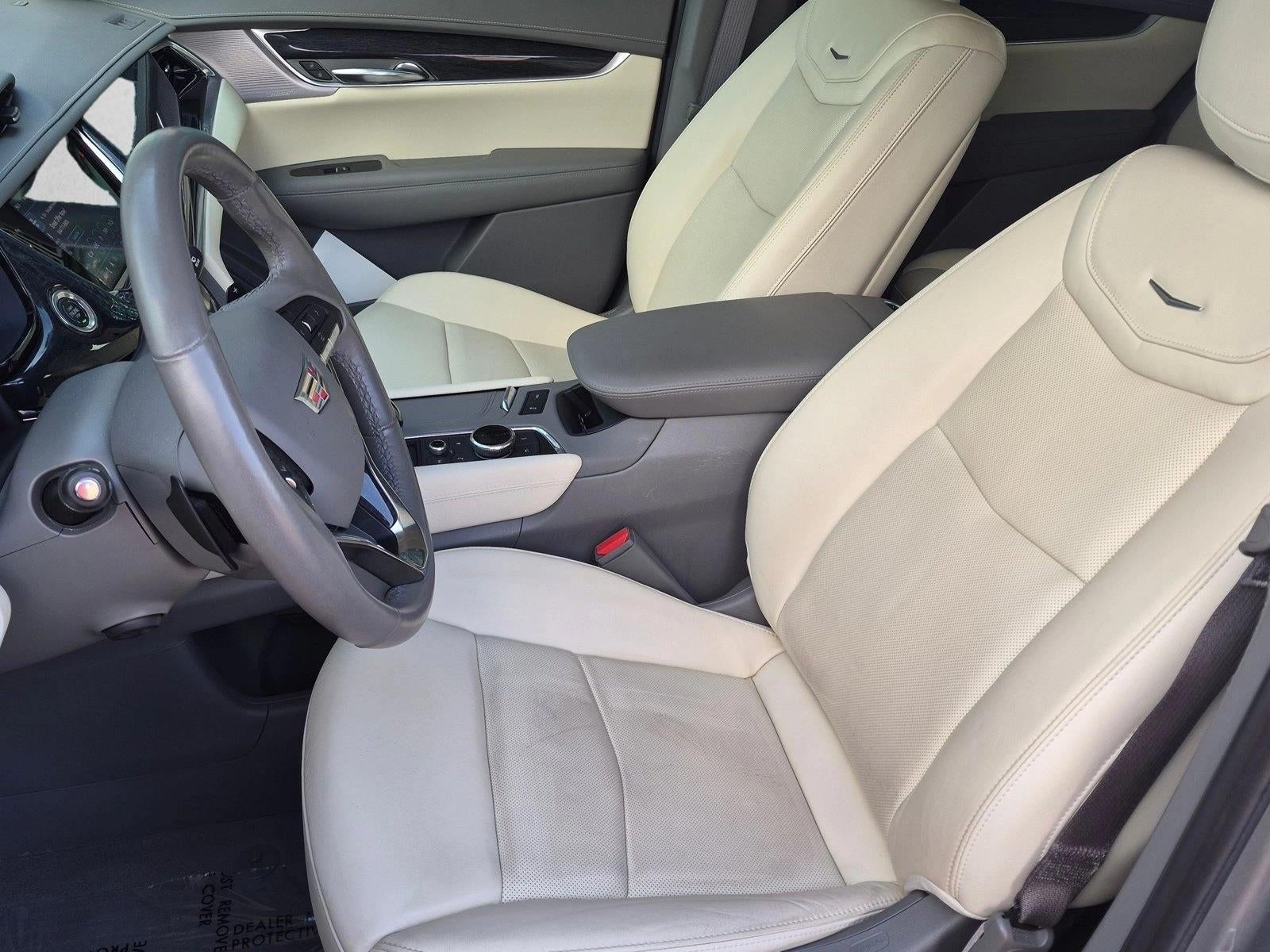 2023 Cadillac XT6 FWD 4dr Premium Luxury