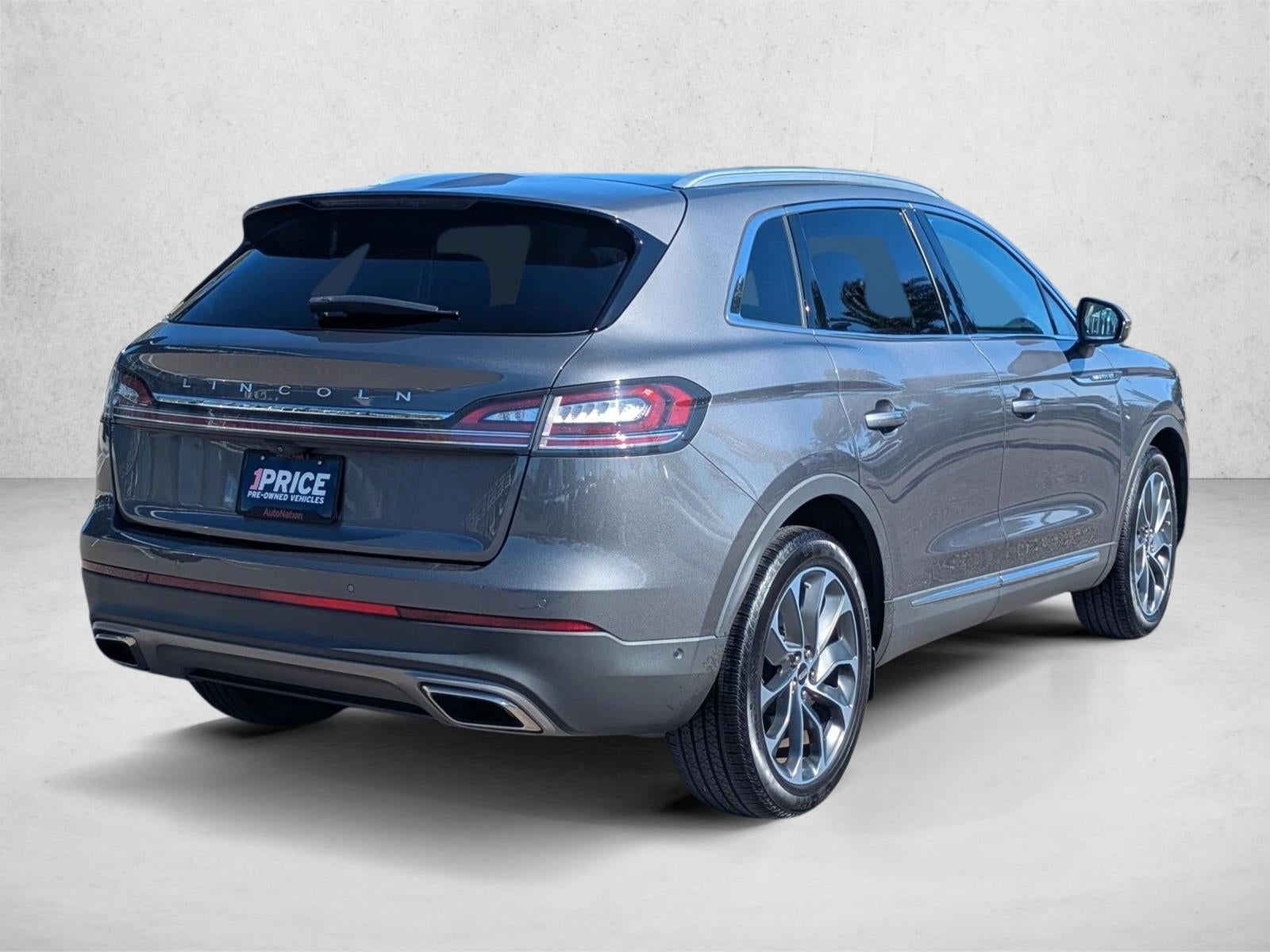 2022 Lincoln Nautilus Reserve FWD