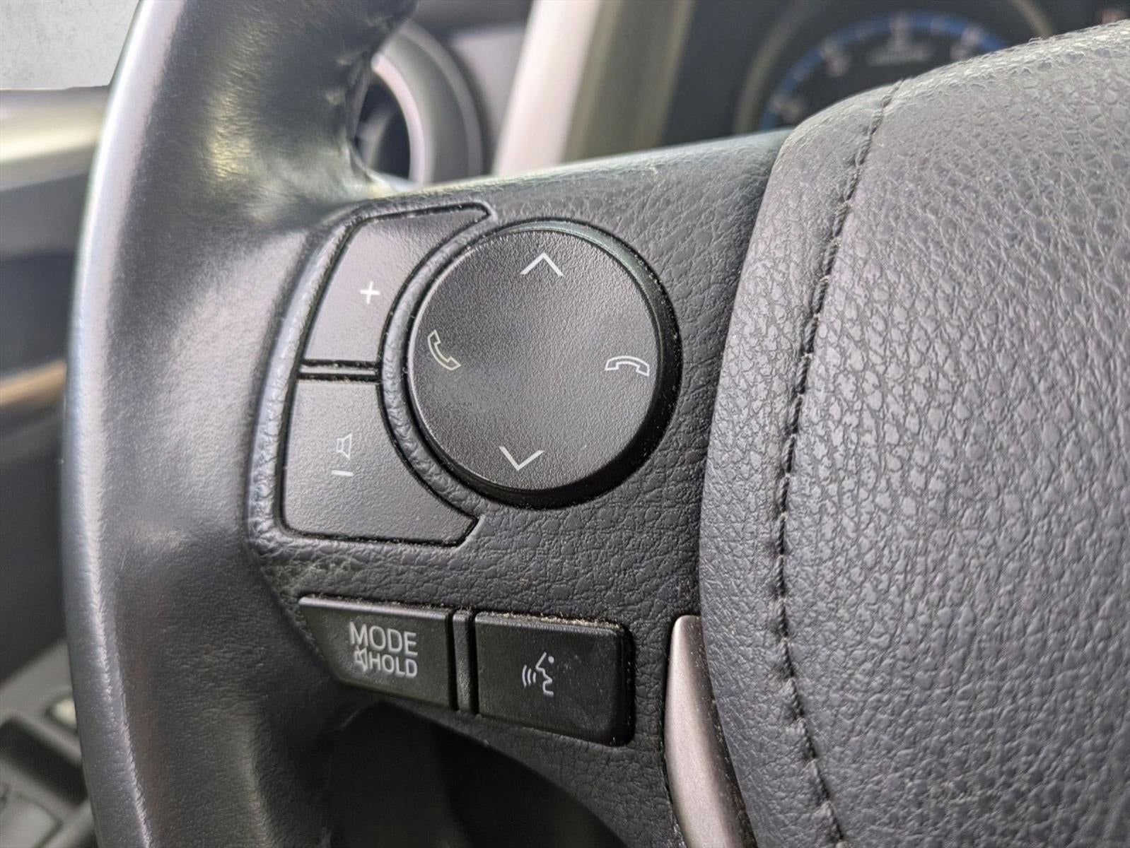 2018 Toyota RAV4 XLE FWD (GS)