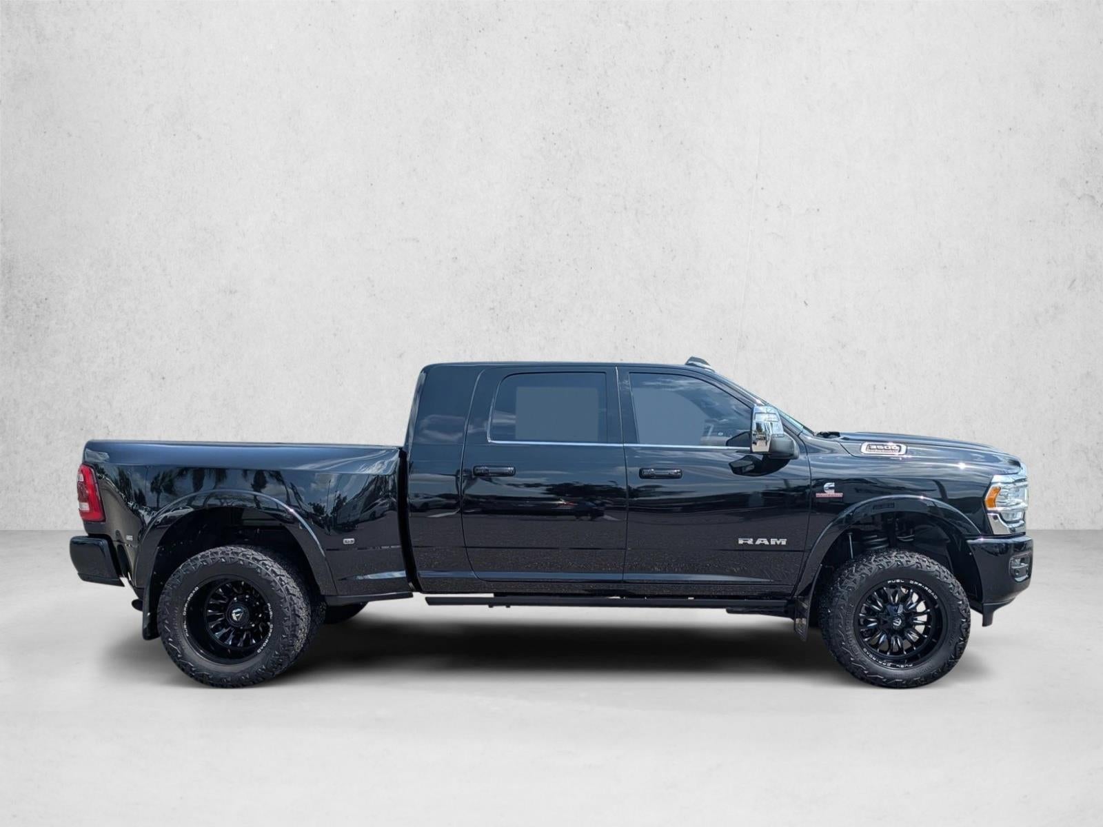 2024 RAM 3500 Longhorn 4x4 Mega Cab 6'4" Box