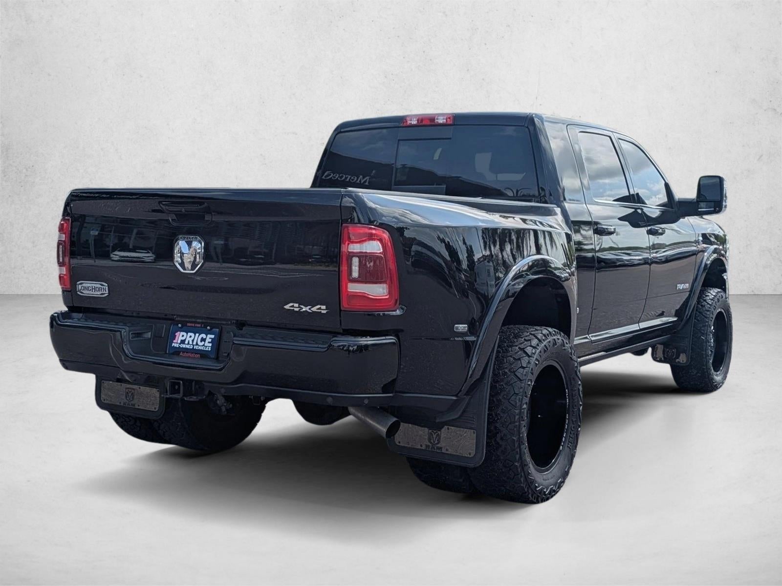 2024 RAM 3500 Longhorn 4x4 Mega Cab 6'4" Box