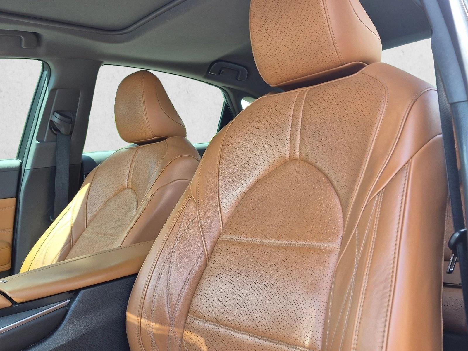 2019 Toyota Avalon Hybrid Limited (Natl)