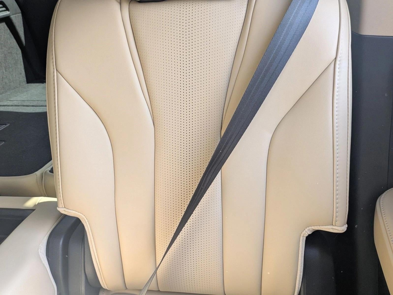 2025 Acura MDX SH-AWD w/Technology Package