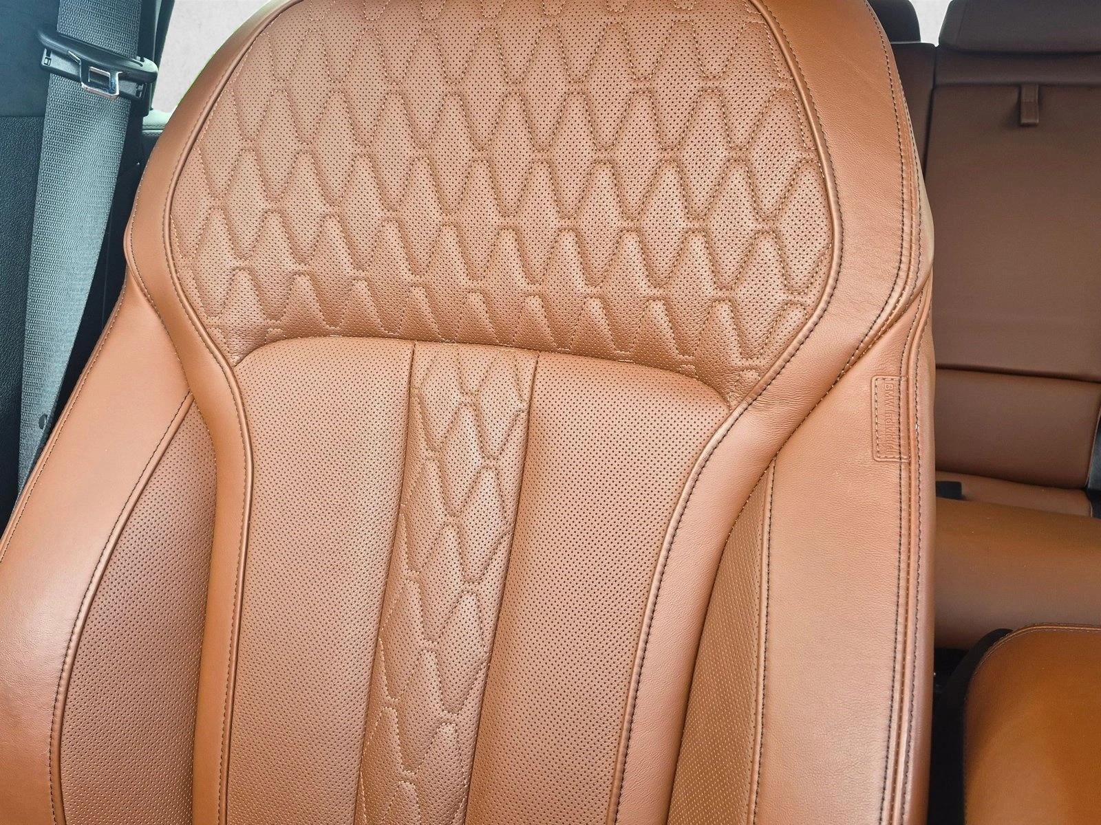 2023 BMW X7 M60i Sports Activity Vehicle