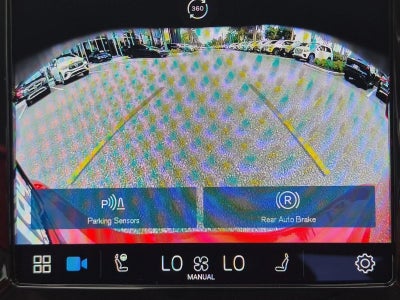2024 Volvo S60 B5 FWD Plus Dark Theme