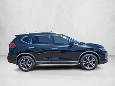 2019 Nissan Rogue FWD SV