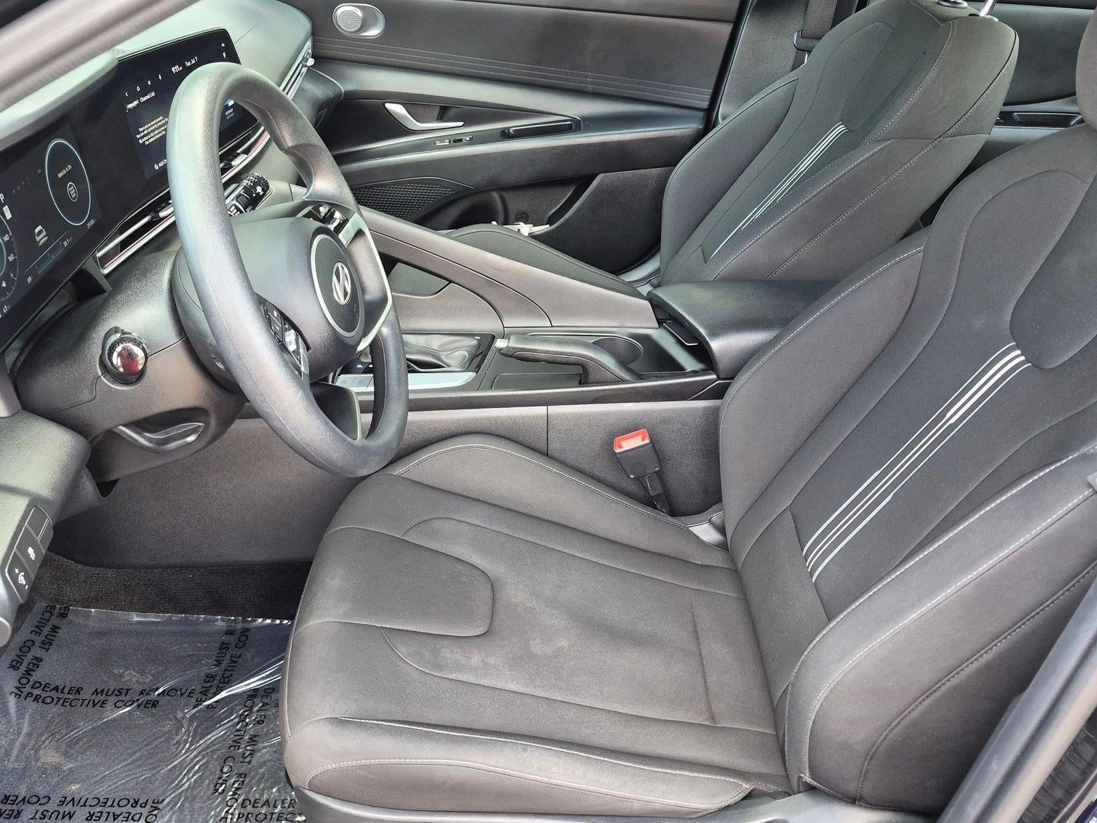 2024 Hyundai ELANTRA SEL IVT