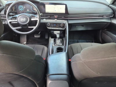 2024 Hyundai ELANTRA SEL IVT