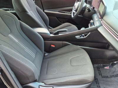 2024 Hyundai ELANTRA SEL IVT