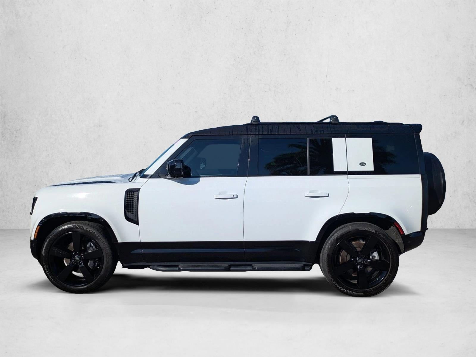 2024 Land Rover Defender 110 P400 X-Dynamic SE