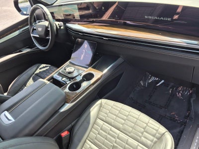2026 Cadillac Escalade 4WD Platinum Sport