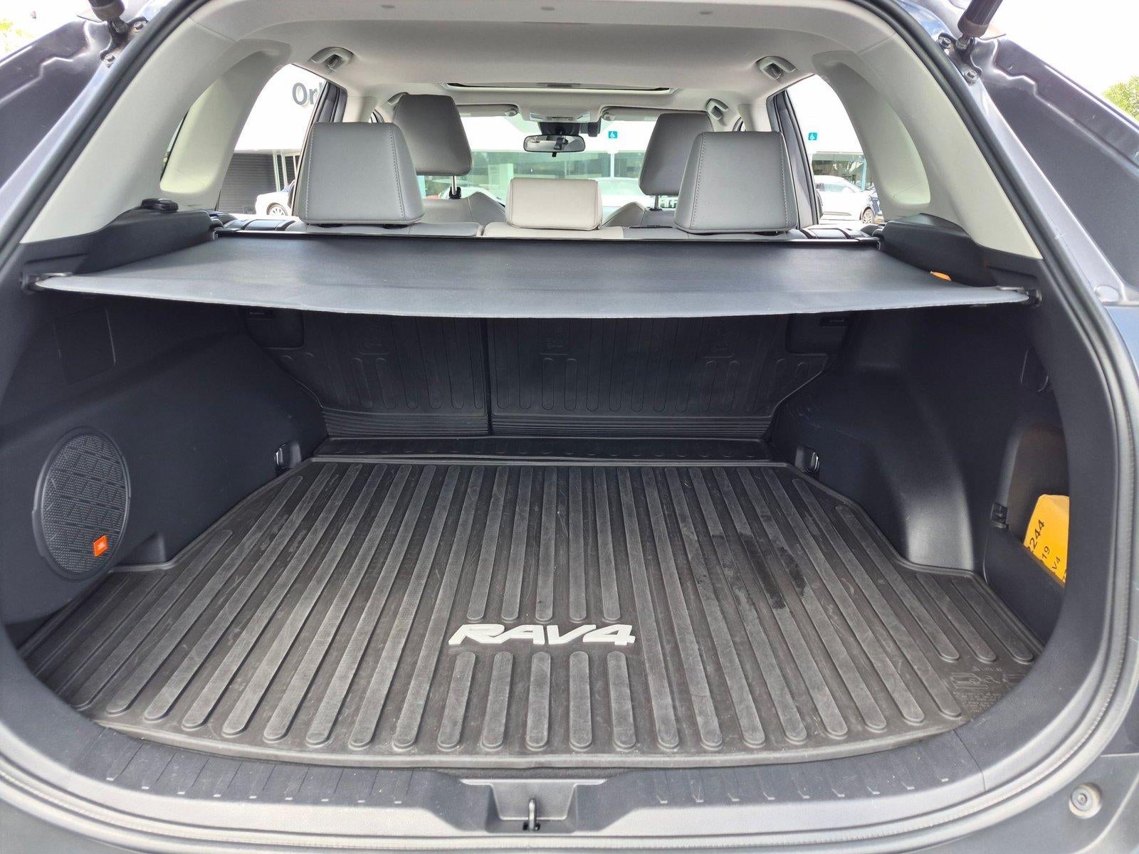 2019 Toyota RAV4 XLE Premium FWD (Natl)