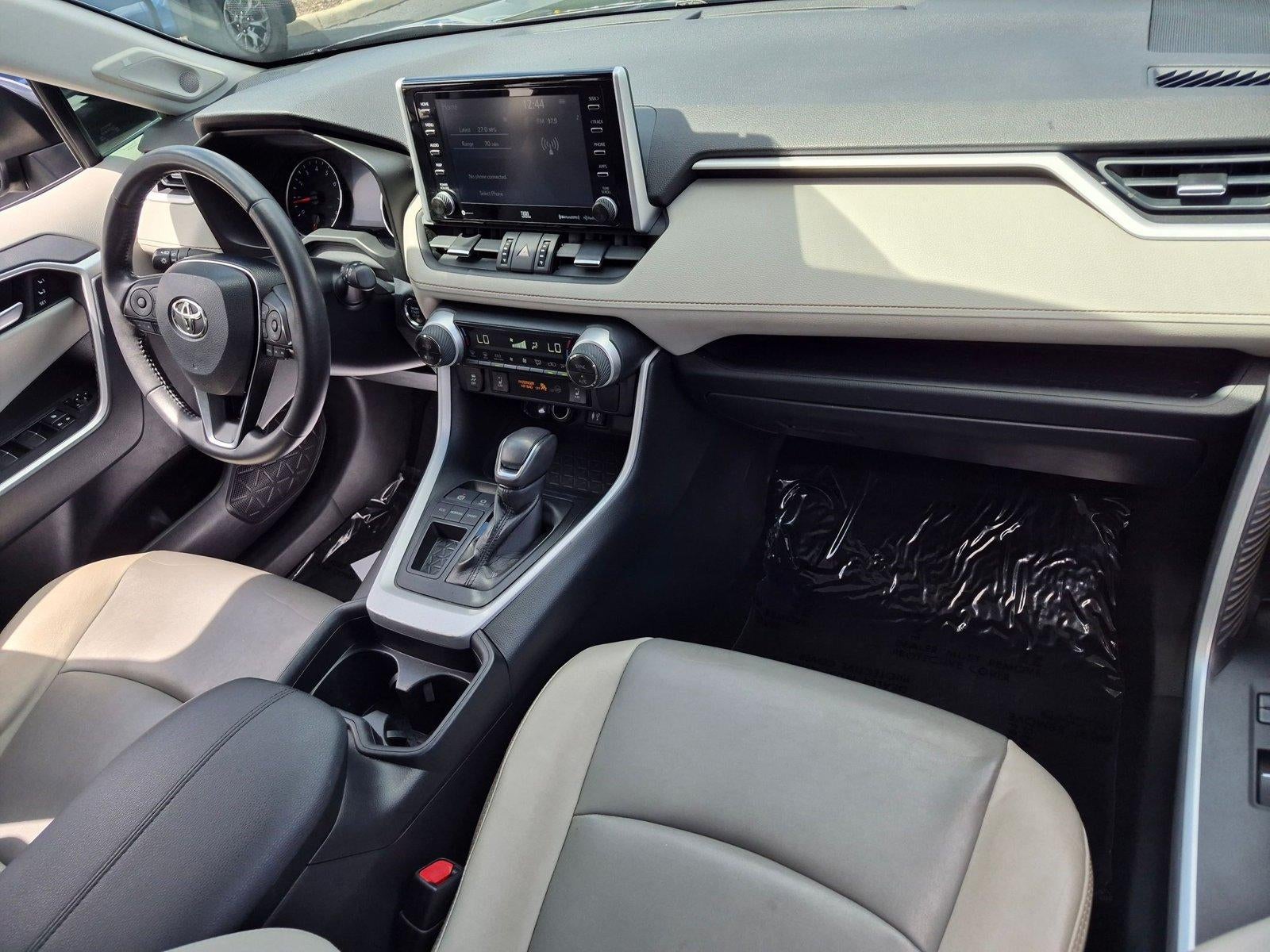 2019 Toyota RAV4 XLE Premium FWD (Natl)