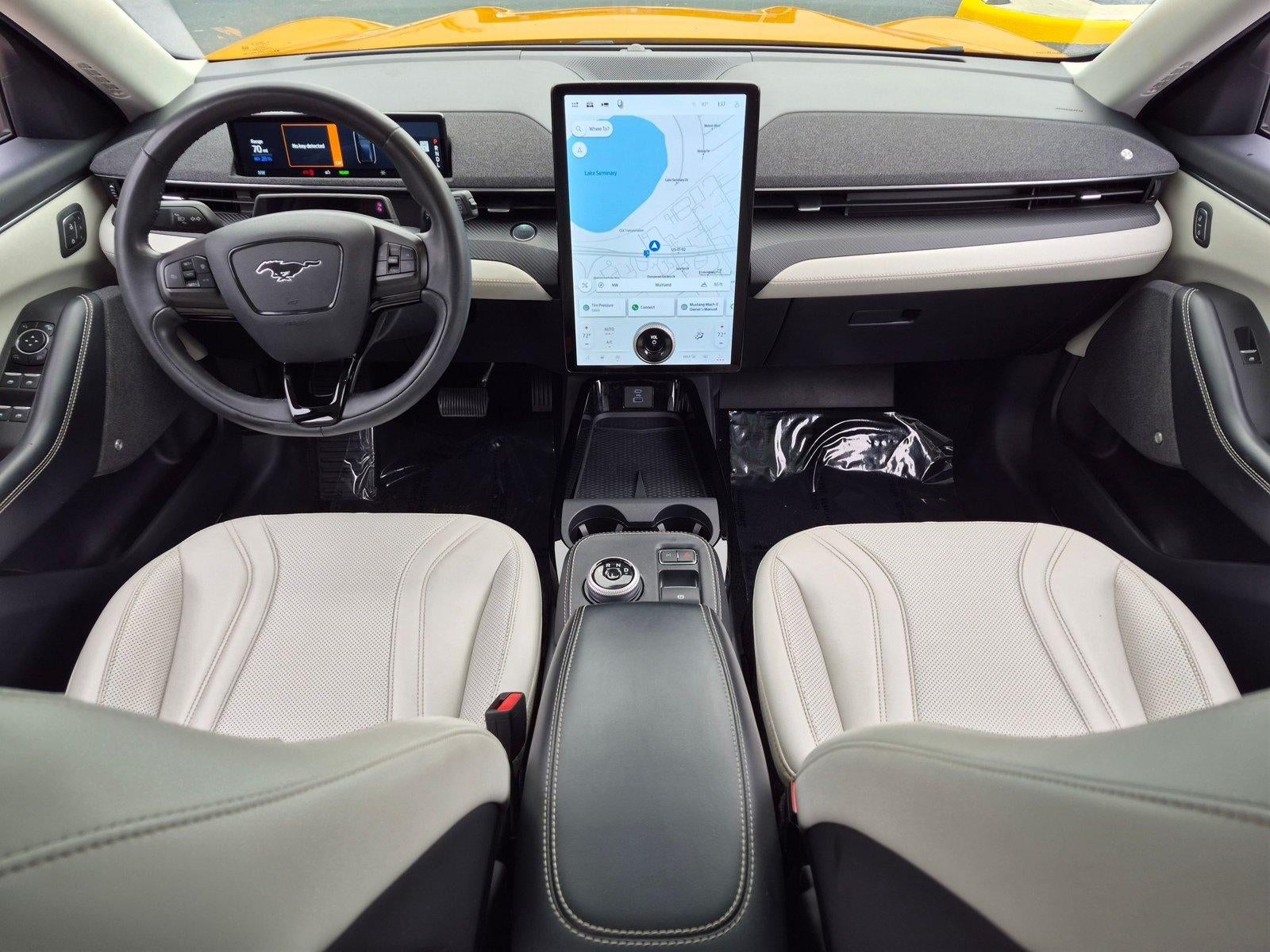 2022 Ford Mustang Mach-E Premium RWD