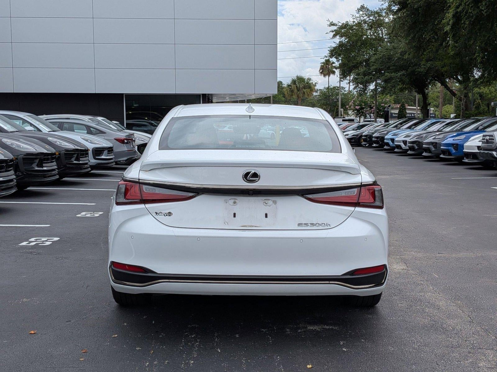 2024 Lexus ES 300h F SPORT Handling FWD