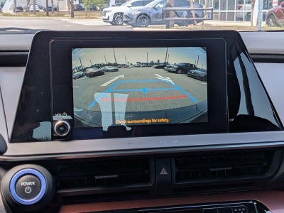 2024 Toyota Prius Prime XSE (Natl)