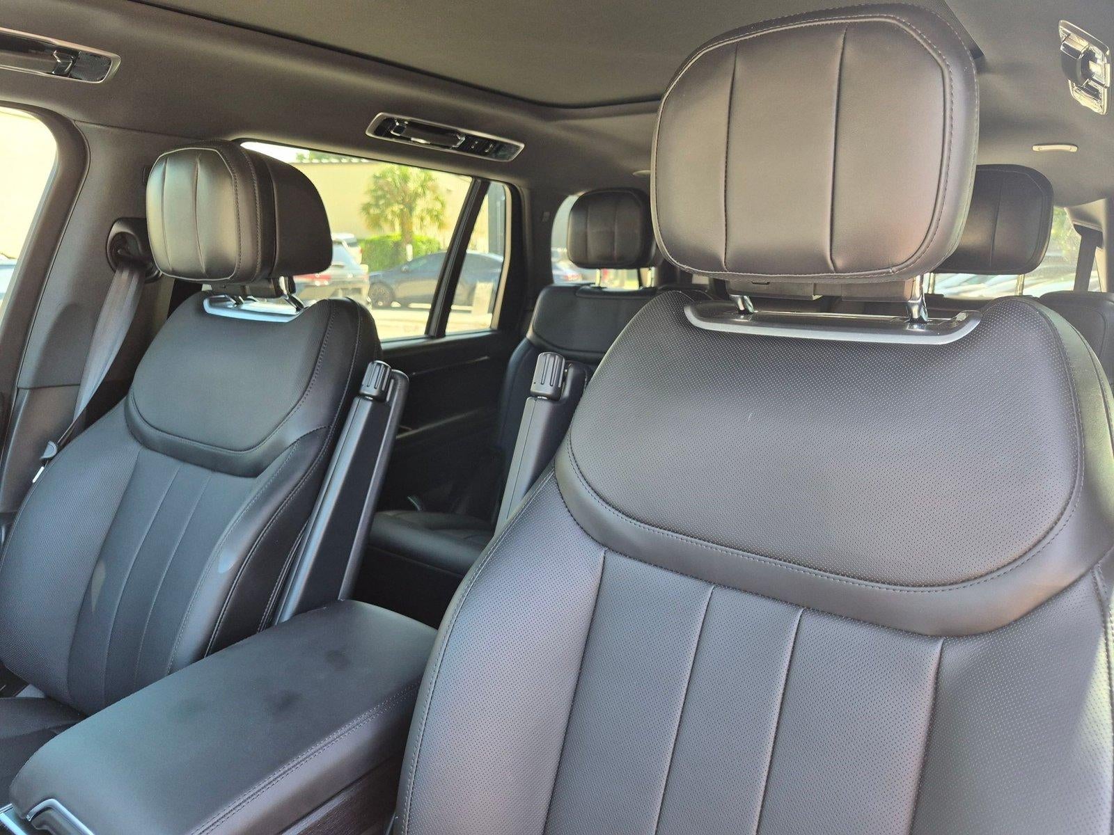 2026 Land Rover Range Rover P530 SE LWB 7 Seat