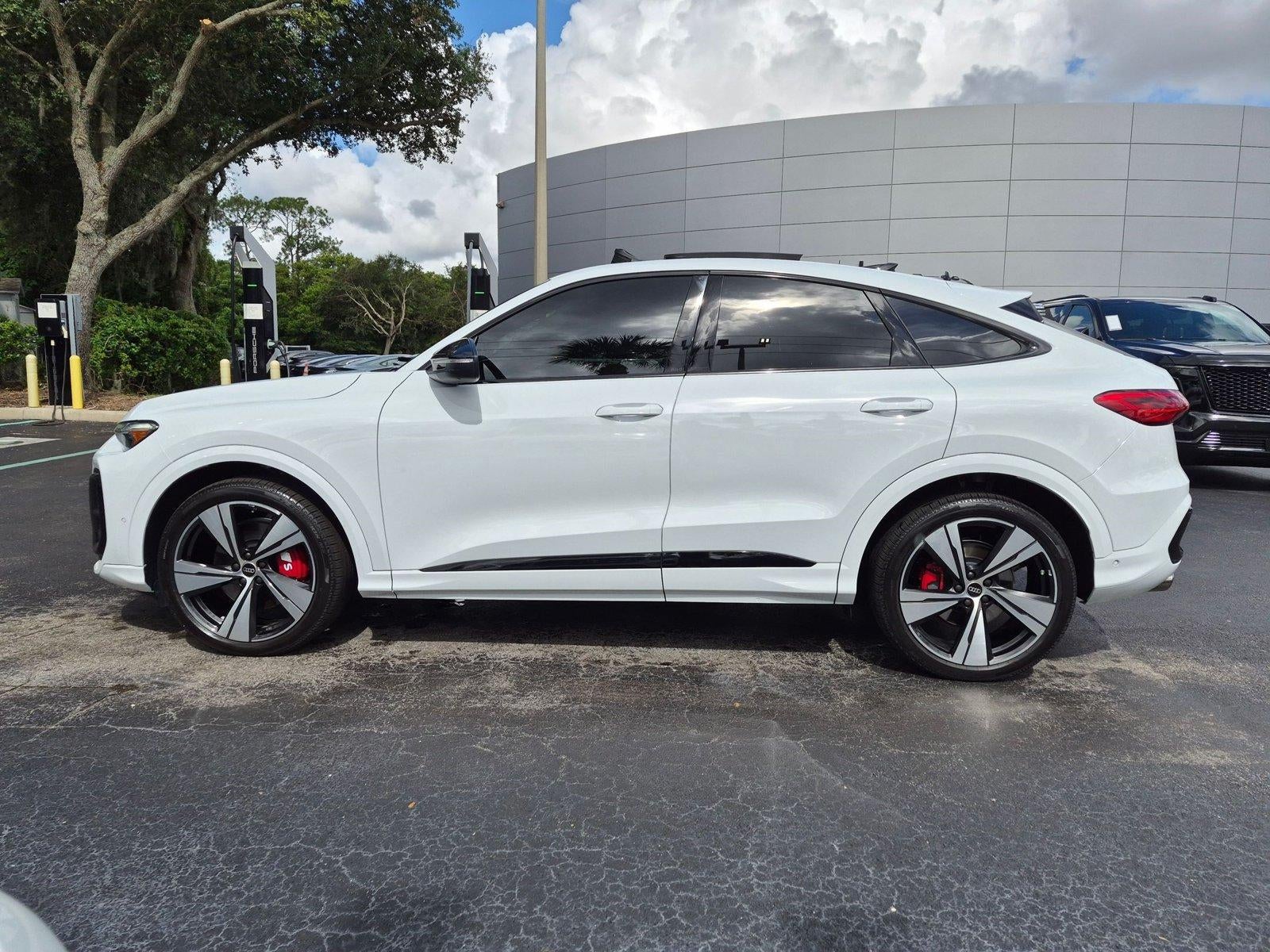 2025 Audi SQ5 Sportback Premium Plus 3.0 TFSI quattro