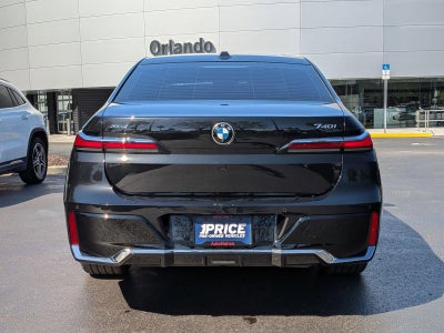 2024 BMW 740i xDrive Sedan