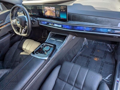 2024 BMW 740i xDrive Sedan