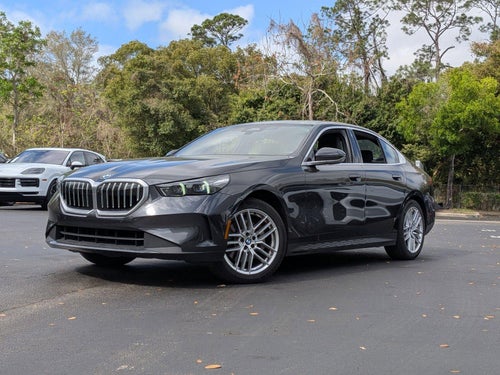2025 BMW 530i Sedan