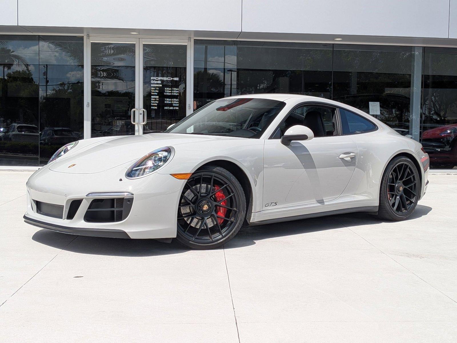 2018 Porsche 911 Carrera GTS Coupe