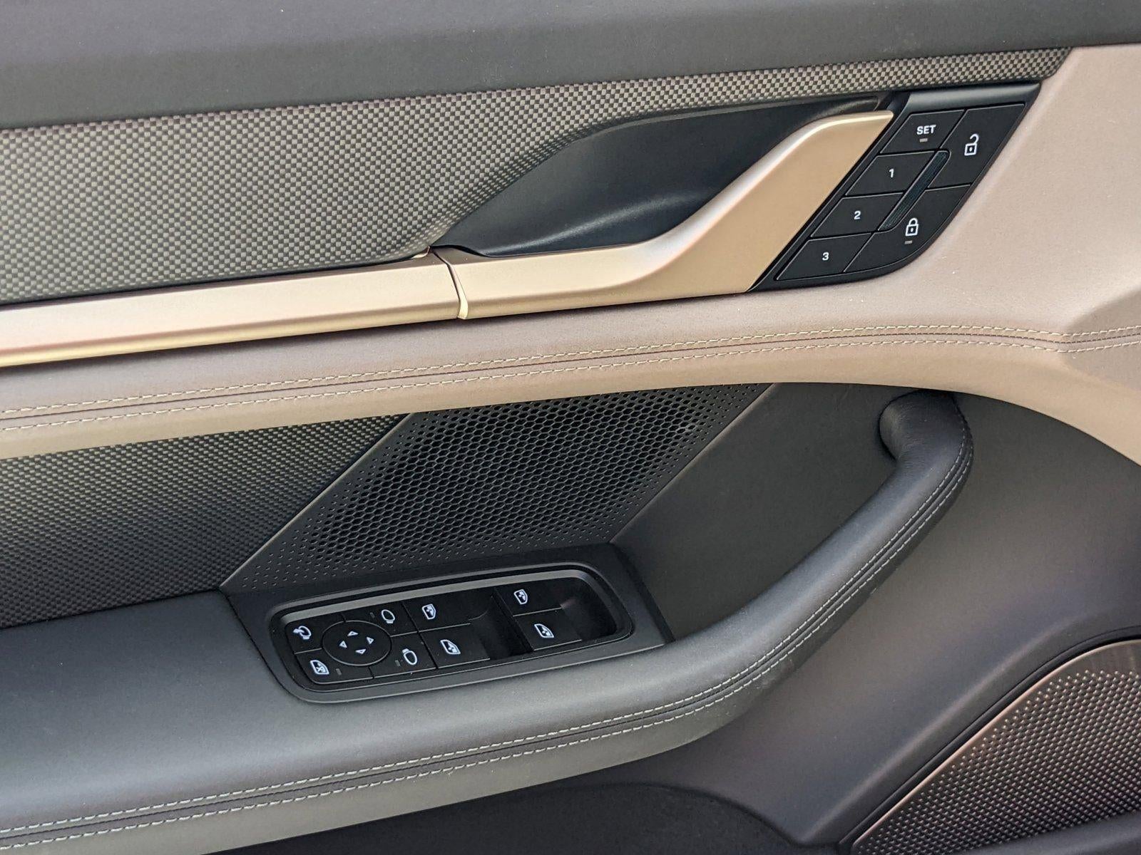 2023 Porsche Taycan Turbo S AWD